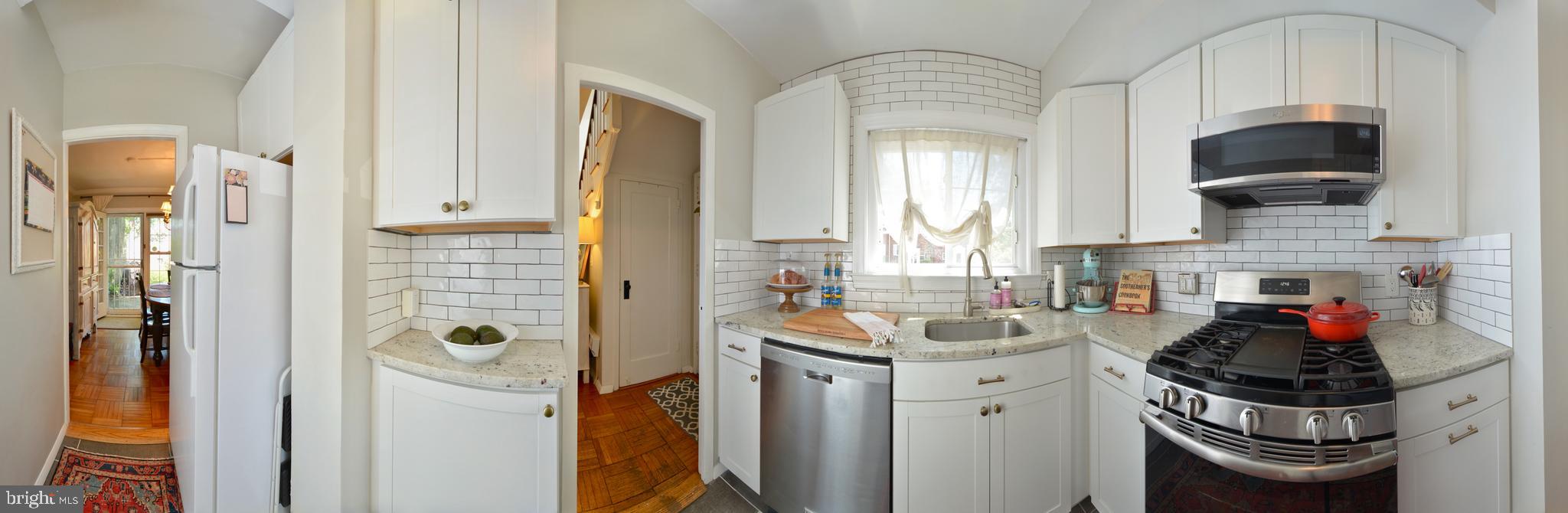 1635 Ripon Place Alexandria, VA 22302 - Photo 17 of 37 Panoramic view of the kitchen