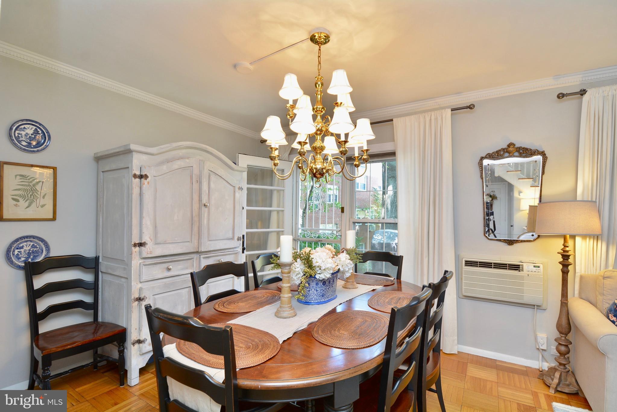 1635 Ripon Place Alexandria, VA 22302 - Photo 9 of 37 Dining room