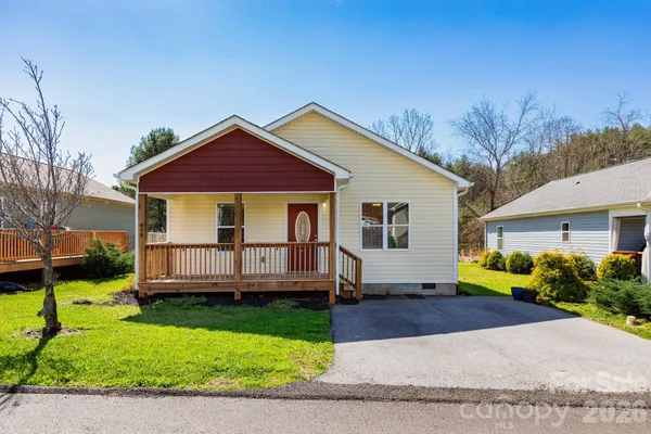 $355,000 | 479 Quinn Hill Lane, Mars Hill, NC 28754