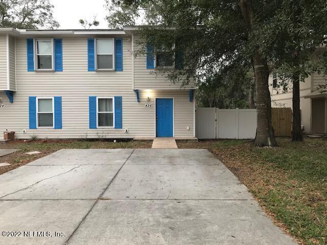 426 Dutton Island Road West Jacksonville, FL 32233 - Photo 1 of 22 a view of entrance of house