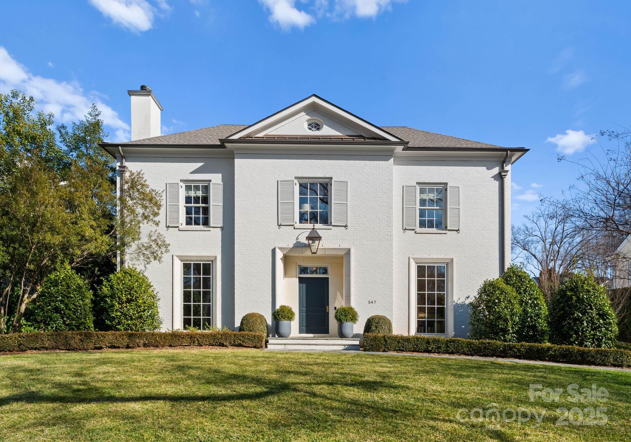 547 Cherokee Road Charlotte, NC 28207 - Photo 1 of 48 Gallery Image 1