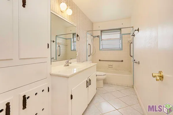 $279,000 | 1526 June Drive, Denham Springs, LA 70726