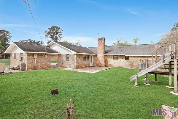 $279,000 | 1526 June Drive, Denham Springs, LA 70726