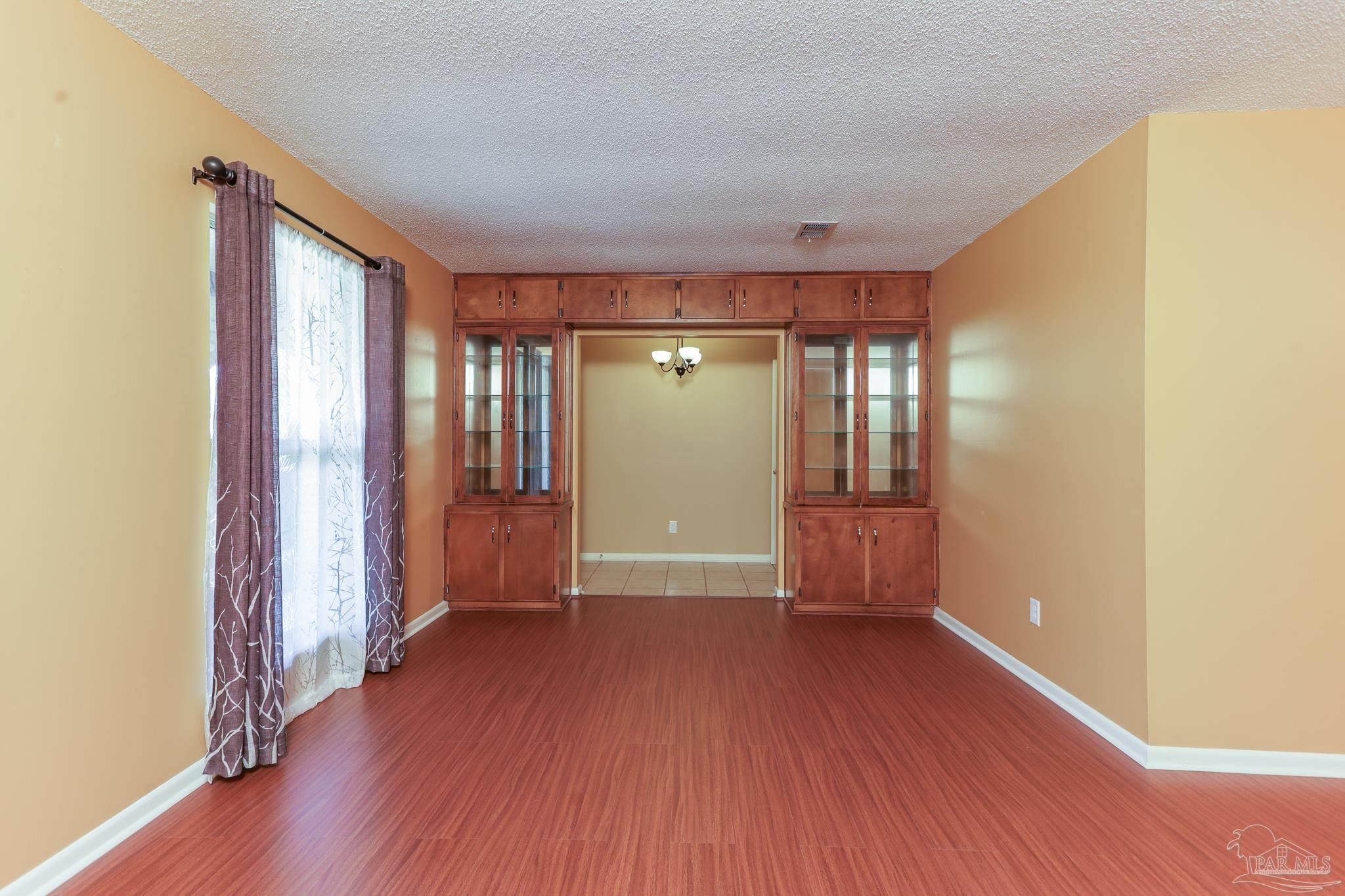 5035 Midas Road Pensacola, FL 32526 - Photo 15 of 42 Gallery Image 15