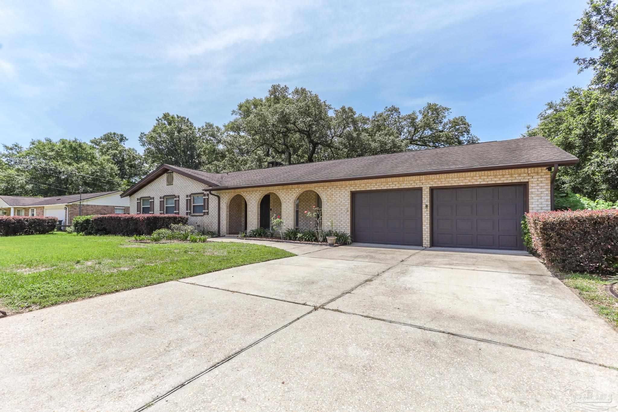 5035 Midas Road Pensacola, FL 32526 - Photo 3 of 42 Gallery Image 3