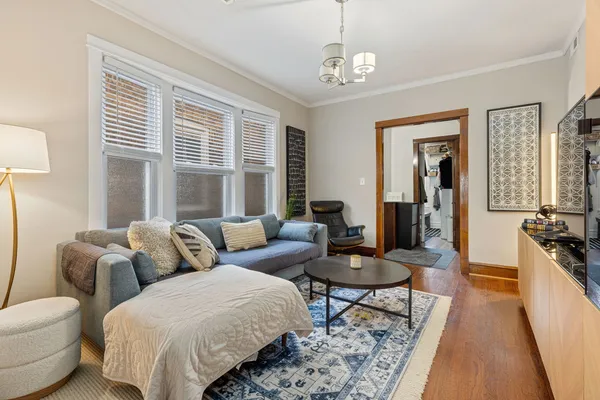 $824,999 | 4519 North Troy Street, Chicago, IL 60625