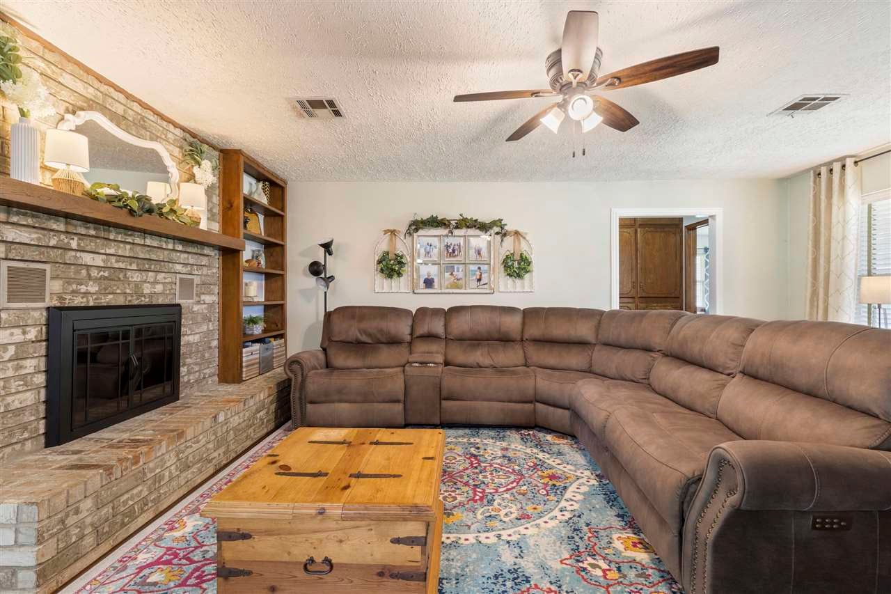 1913 Ridgecrest Perry, OK 73077 - Photo 11 of 50 Gallery Image 11