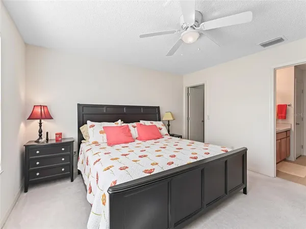 $2,250 | 1861 Banberry Run, The Villages, FL 32162
