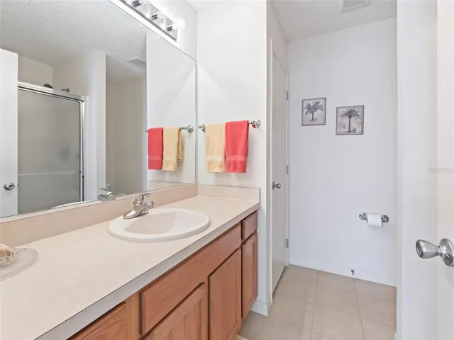 $2,250 | 1861 Banberry Run, The Villages, FL 32162