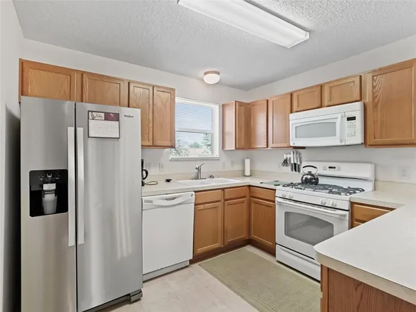 $2,250 | 1861 Banberry Run, The Villages, FL 32162