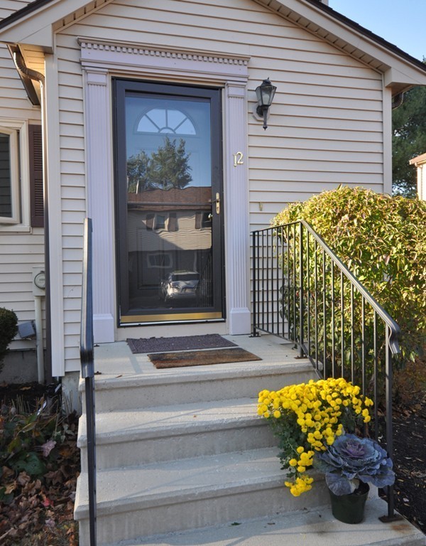 12 Beth Circle, Unit 12 Acton, MA 01720 - Photo 3 of 26