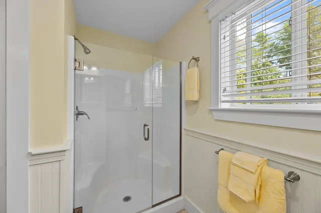 $500,000 | 11 Island Lane, Unit 1, Edgecomb, ME 04556