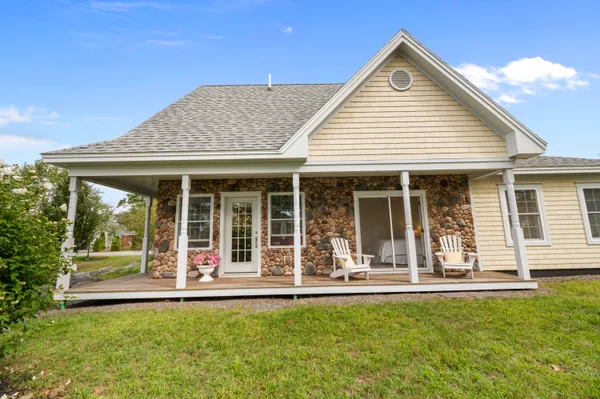 $500,000 | 11 Island Lane, Unit 1, Edgecomb, ME 04556