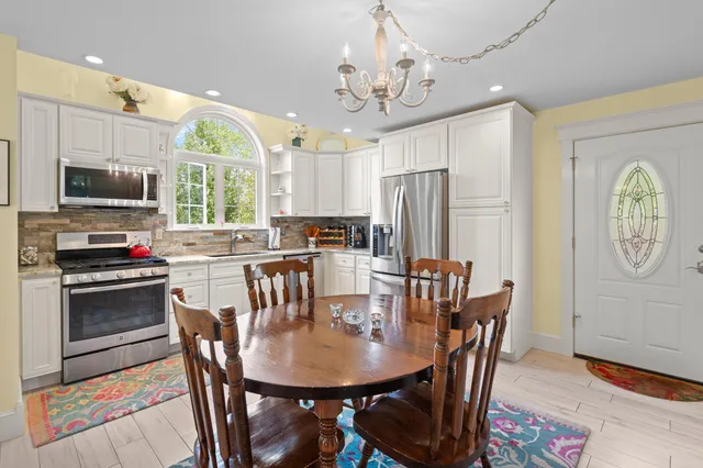 $500,000 | 11 Island Lane, Unit 1, Edgecomb, ME 04556