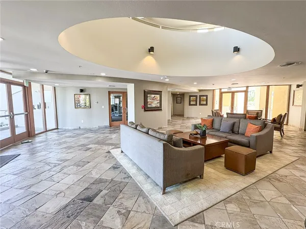 $609,000 | 13200 Pacific Promenade, Unit 217, Playa Vista, CA 90094