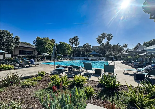 $609,000 | 13200 Pacific Promenade, Unit 217, Playa Vista, CA 90094