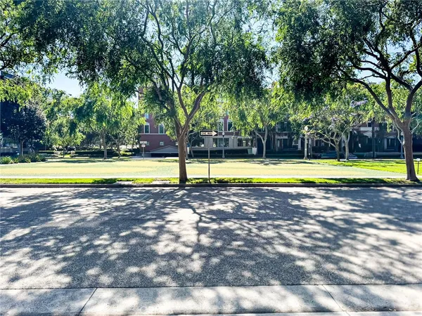 $609,000 | 13200 Pacific Promenade, Unit 217, Playa Vista, CA 90094