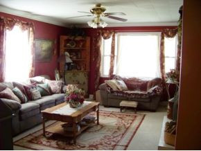 810 Big Dry Run Road Mountain City, TN 37683 - Photo 7 of 12 RECEPTIONLIVING AREA