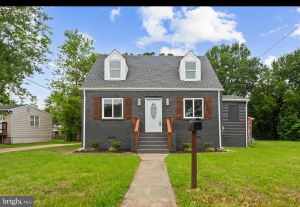 $399,999 | 2811 Lakehurst Avenue, District Heights, MD 20747
