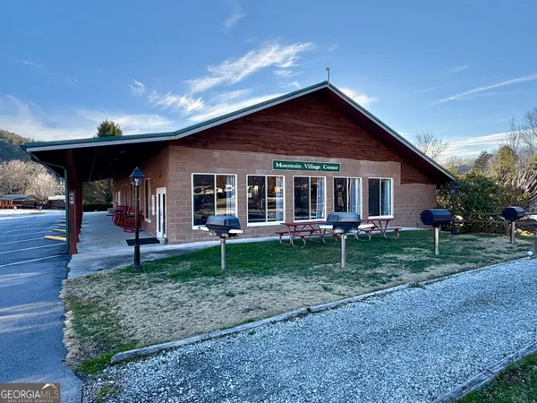 $199,000 | 462 River Vista Drive, Dillard, GA 30537