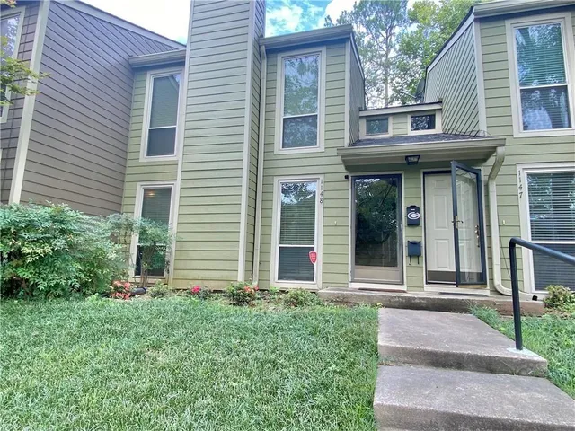 $419,000 | 1148 Riverbend Club Drive Southeast, Atlanta, GA 30339