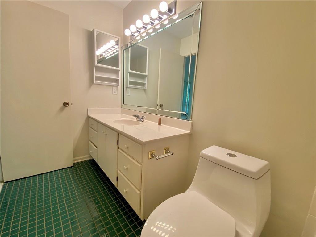 1148 Riverbend Club Drive Southeast Atlanta, GA 30339 - Photo 28 of 51