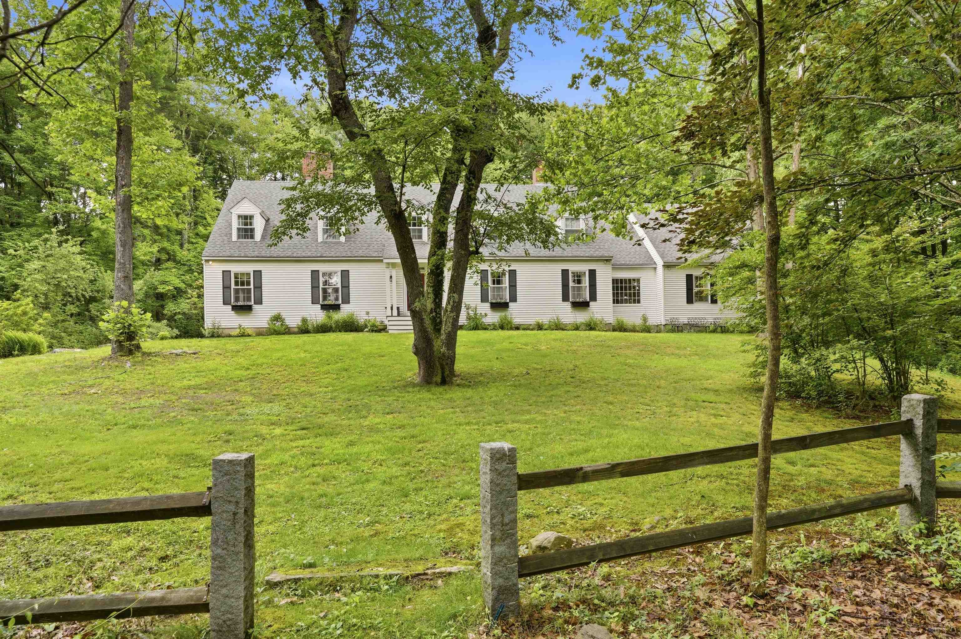 1 Chandler Road Bedford, NH 03110 - Photo 49 of 60