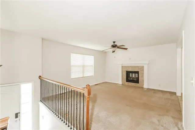 $2,350 | 1425 North 9th Street East, Louisburg, KS 66053