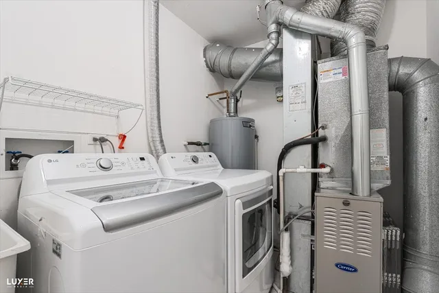 $3,500 | 7424 Lincoln Avenue, Unit D, Skokie, IL 60076