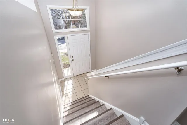 $3,500 | 7424 Lincoln Avenue, Unit D, Skokie, IL 60076