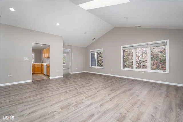 $3,500 | 7424 Lincoln Avenue, Unit D, Skokie, IL 60076