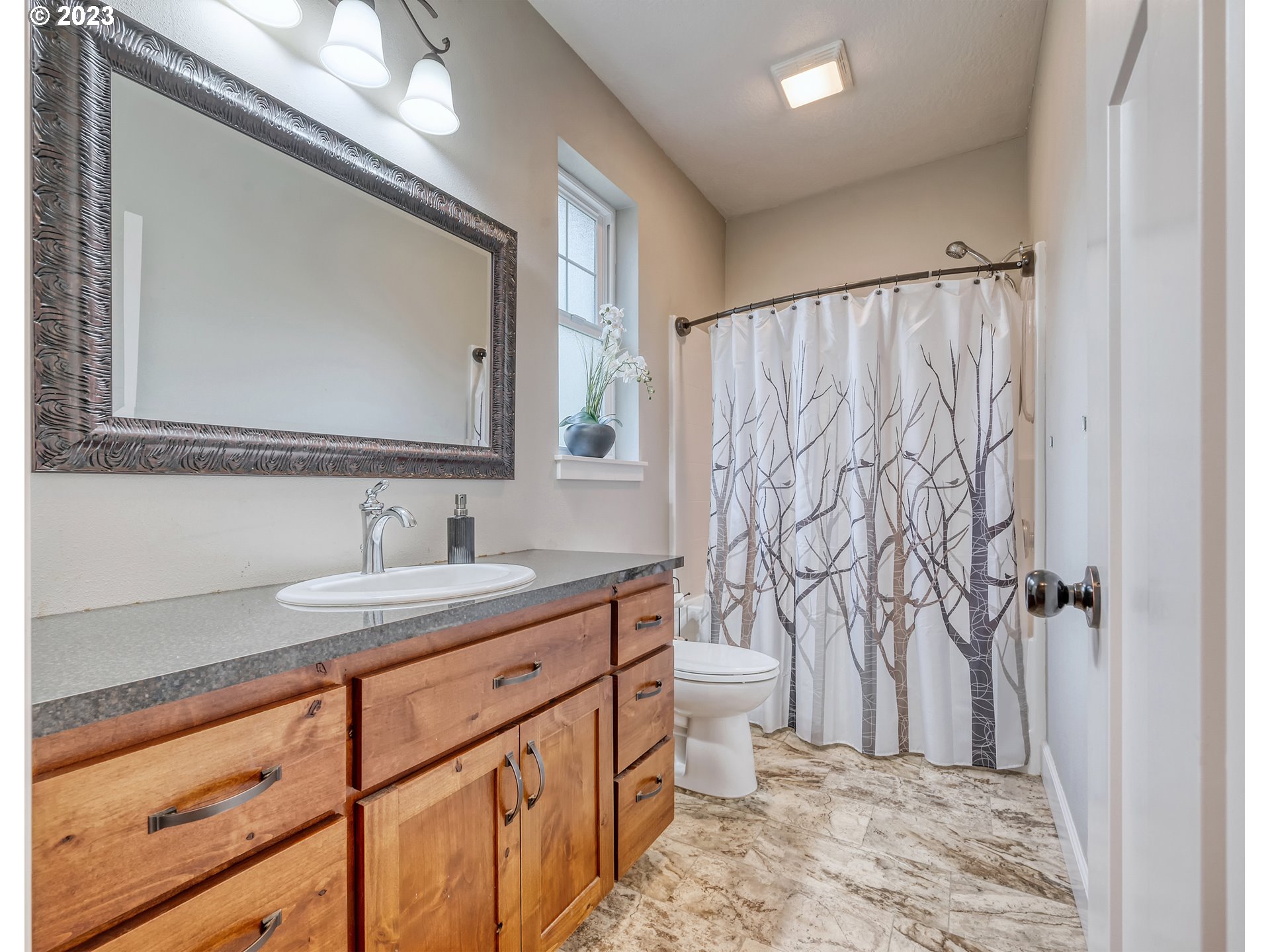 82864 Weiss Road Creswell, OR 97426 - Photo 11 of 35 Gallery Image 11