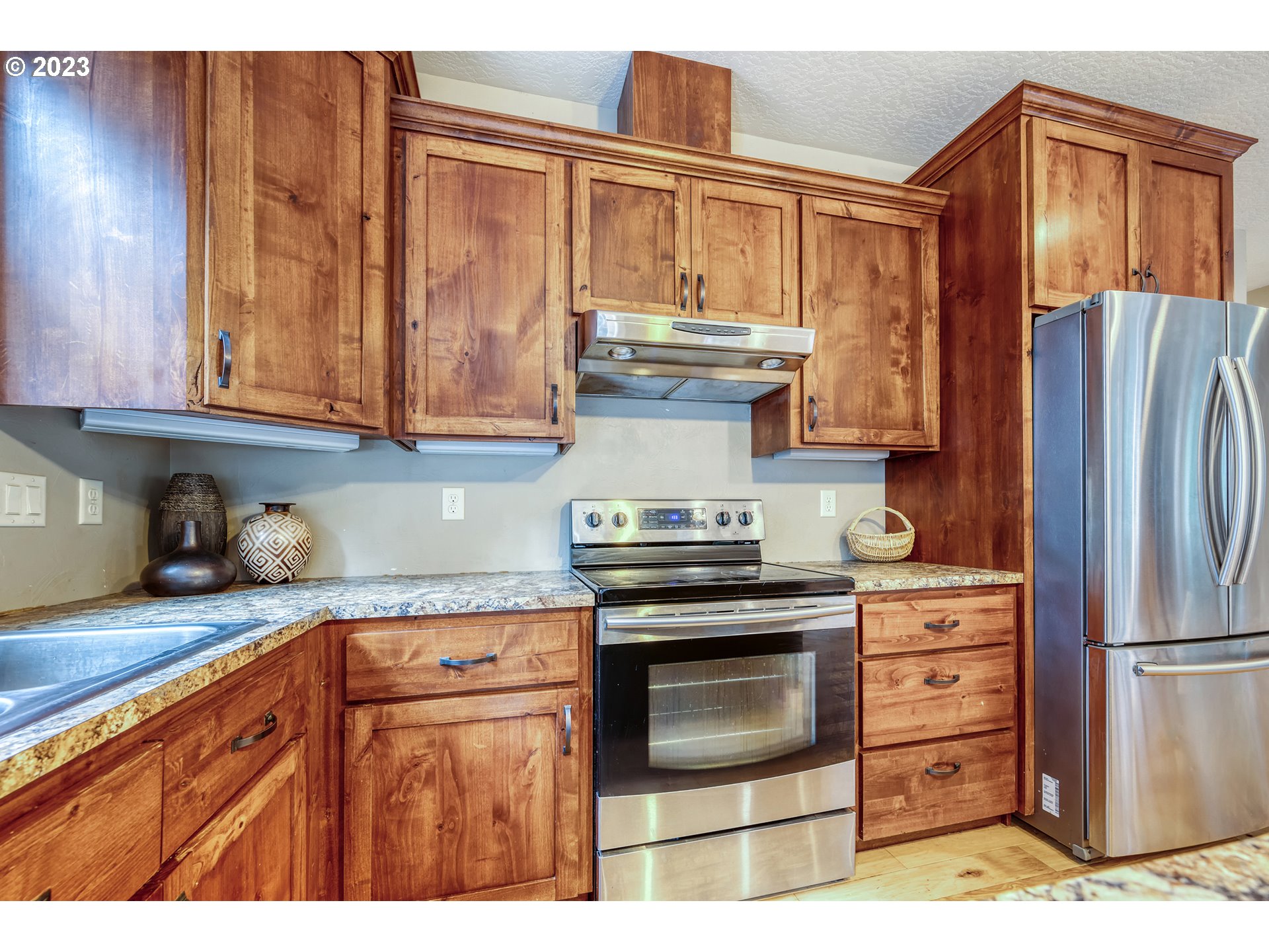 82864 Weiss Road Creswell, OR 97426 - Photo 5 of 35 Gallery Image 5