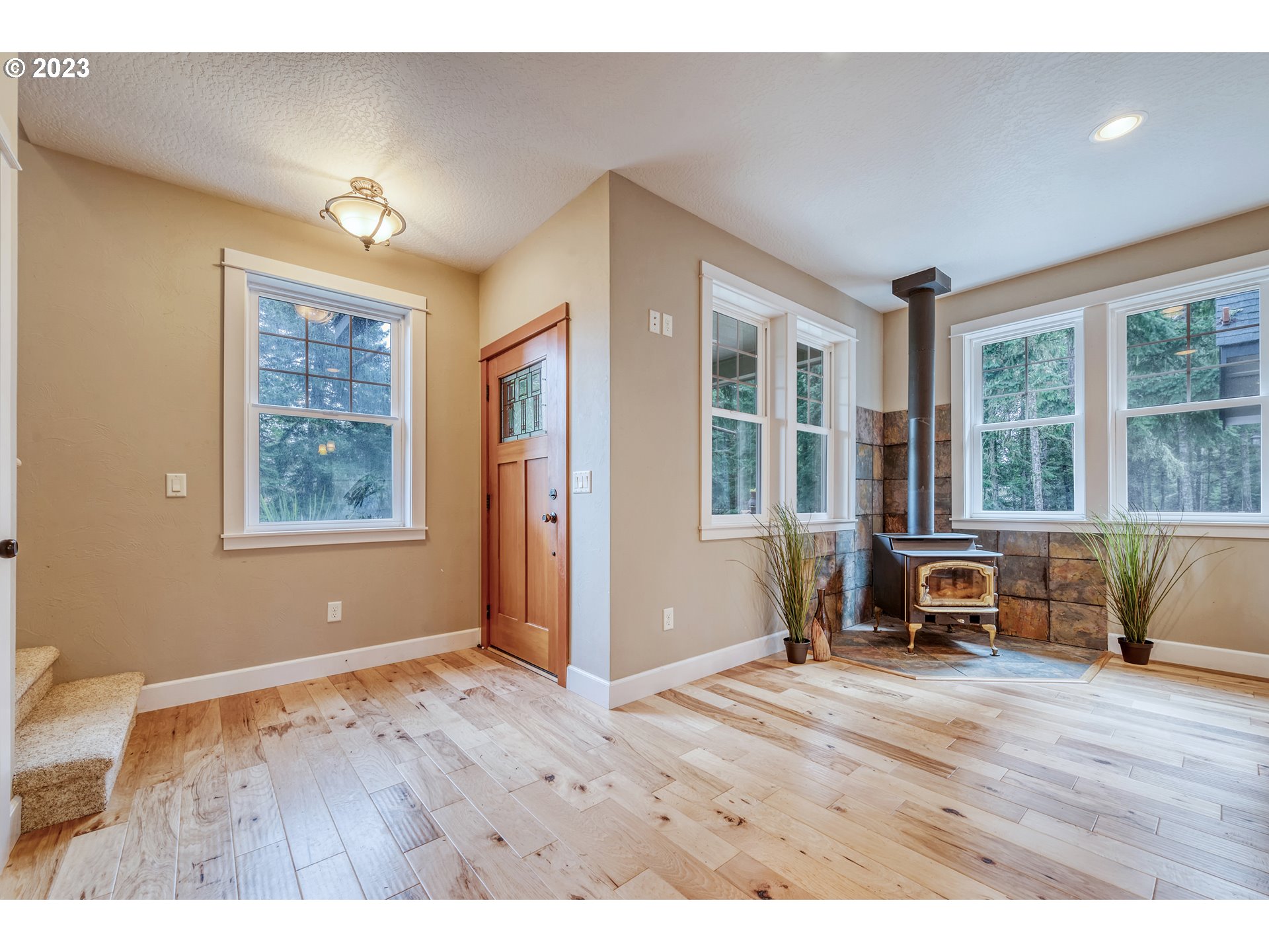 82864 Weiss Road Creswell, OR 97426 - Photo 6 of 35 Gallery Image 6