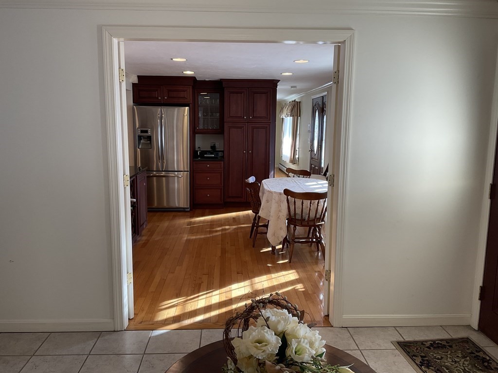 34 Henry Marsh Road Dudley, MA 01571 - Photo 8 of 31