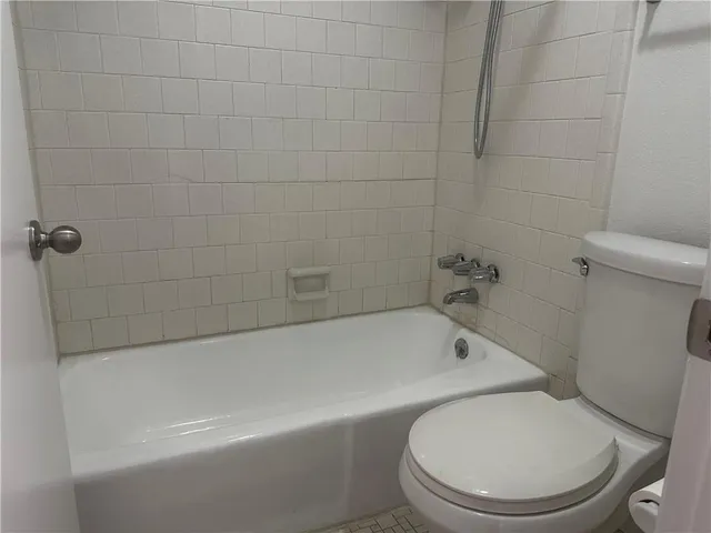 $1,800 | 324 Helios Avenue, Metairie, LA 70005