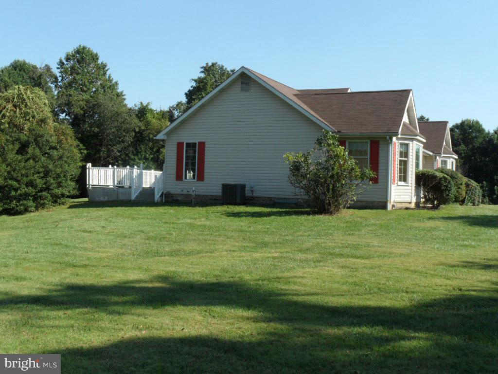 1709 Oakmont Road Fallston, MD 21047 - Photo 26 of 30 a house view with a garden space