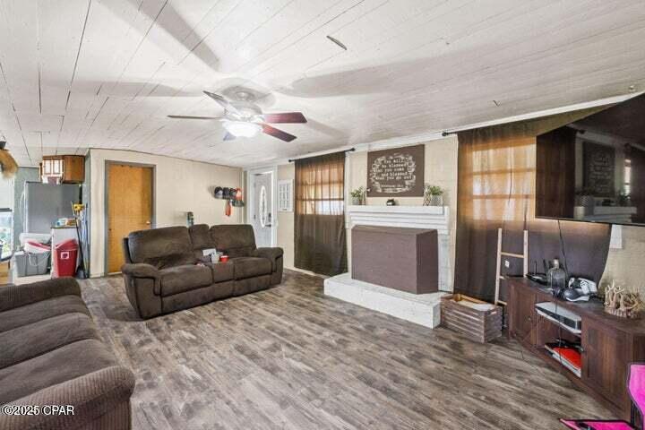 1479 Curry Ferry Road Bonifay, FL 32425 - Photo 4 of 25