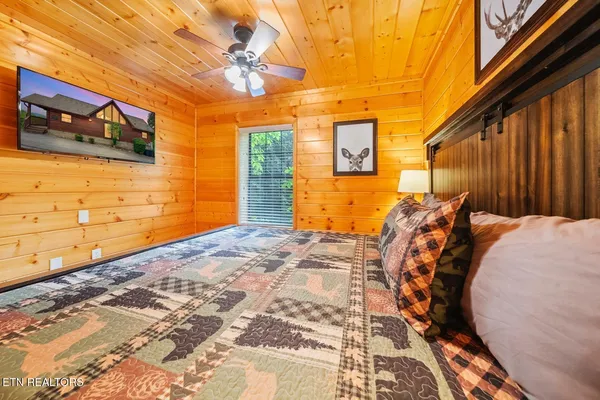$895,000 | 1644 Pinewood Way, Sevierville, TN 37862