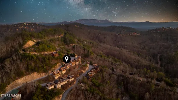 $895,000 | 1644 Pinewood Way, Sevierville, TN 37862