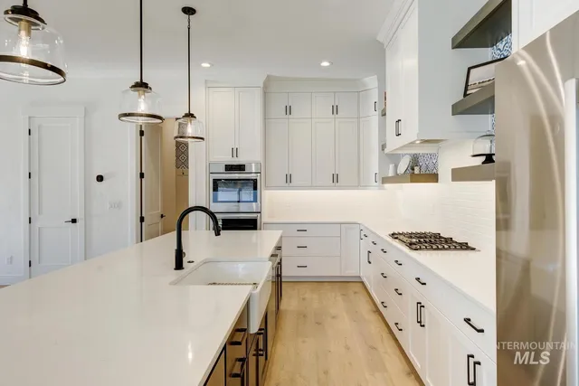 $1,200,000 | 2970 North Starhaven Avenue, Star, ID 83669