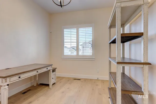 $1,200,000 | 2970 North Starhaven Avenue, Star, ID 83669