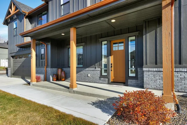 $1,200,000 | 2970 North Starhaven Avenue, Star, ID 83669