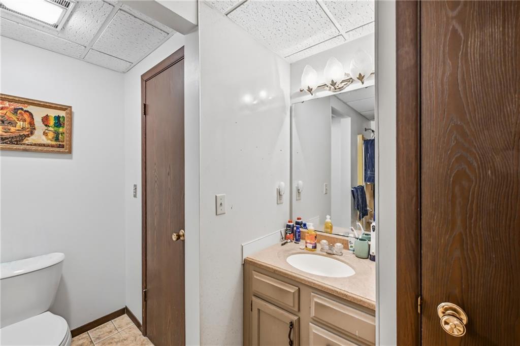 7421 Sharon-Mercer Road Mercer, PA 16137 - Photo 32 of 50 APT 10 FULL BATH