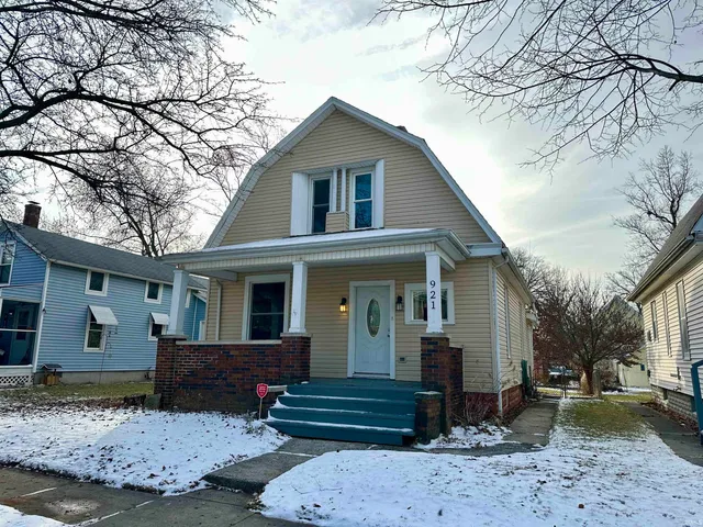 $174,900 | 921 Cottage Avenue, Fort Wayne, IN 46807