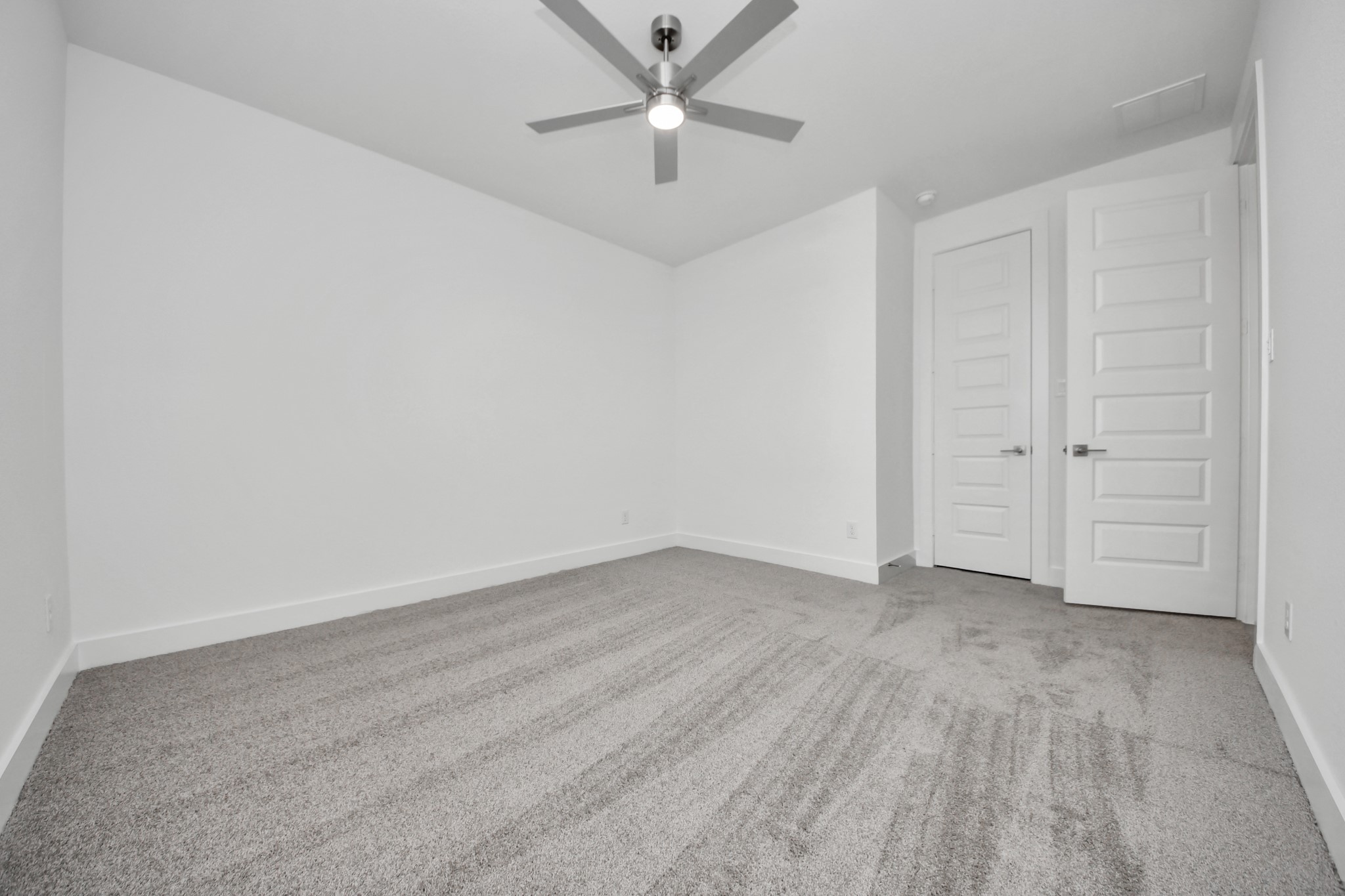 3042 Native Spg Drive Spring, TX 77373 - Photo 12 of 40 Generously sized secondary bedrooms featuring spacious closets, soft and inviting carpeting underfoot, large windows allowing plenty of natural light, and the added touch of privacy blinds for your personal retreat.
