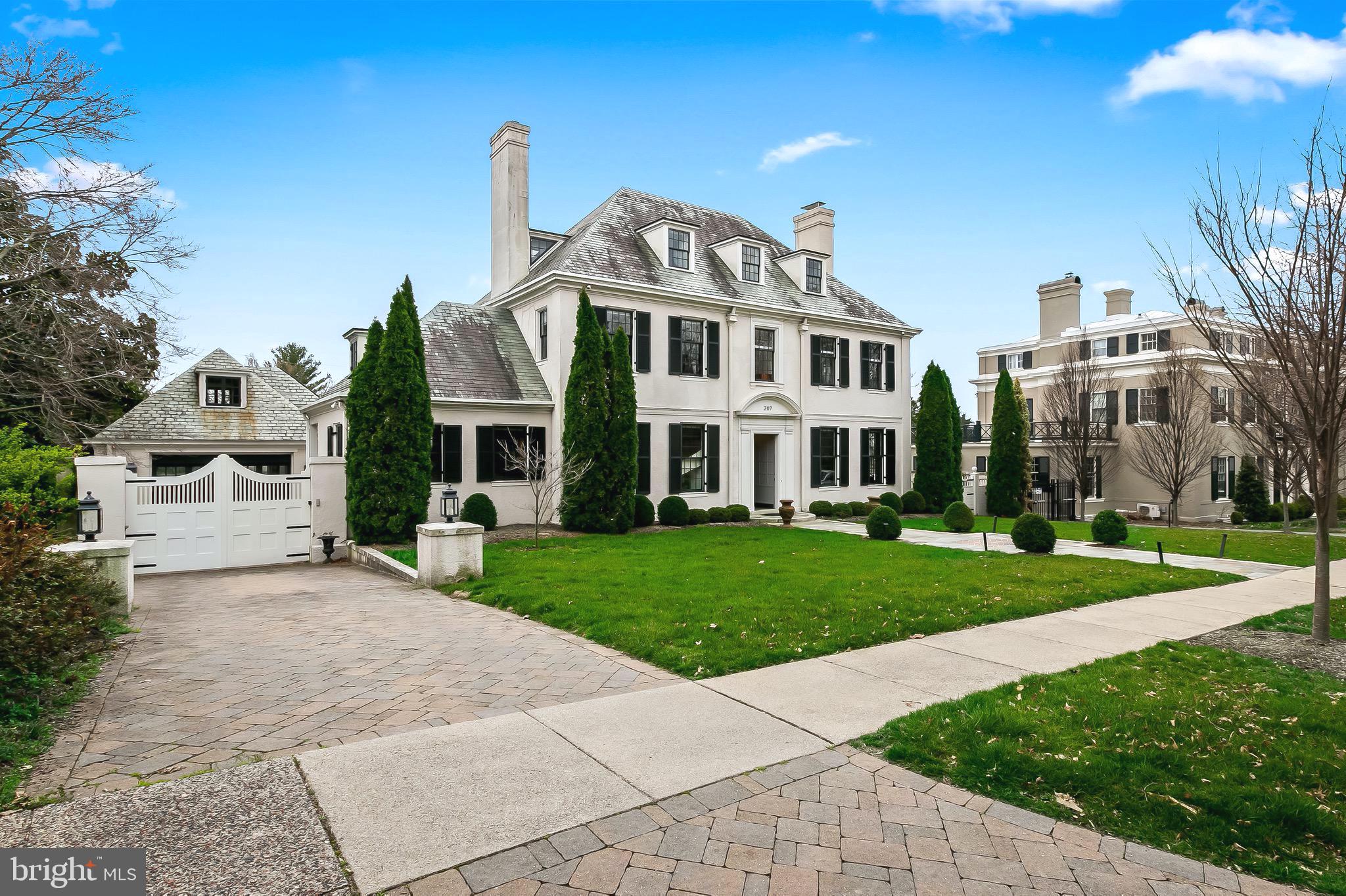207 Wendover Road Baltimore, MD 21218 - Photo 101 of 111 Gated entrance to garage