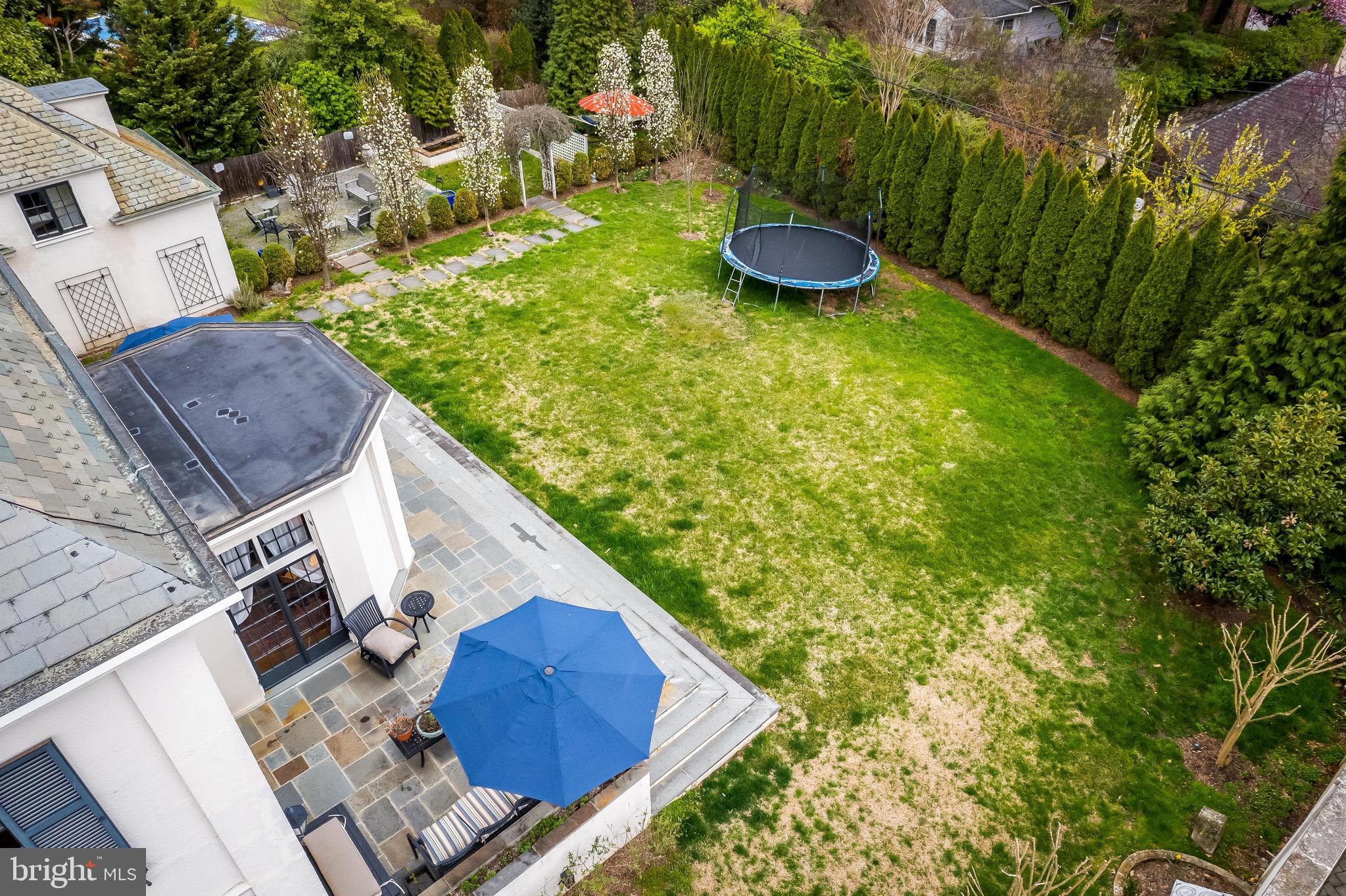 207 Wendover Road Baltimore, MD 21218 - Photo 104 of 111 Lots of backyard space, large flat yard