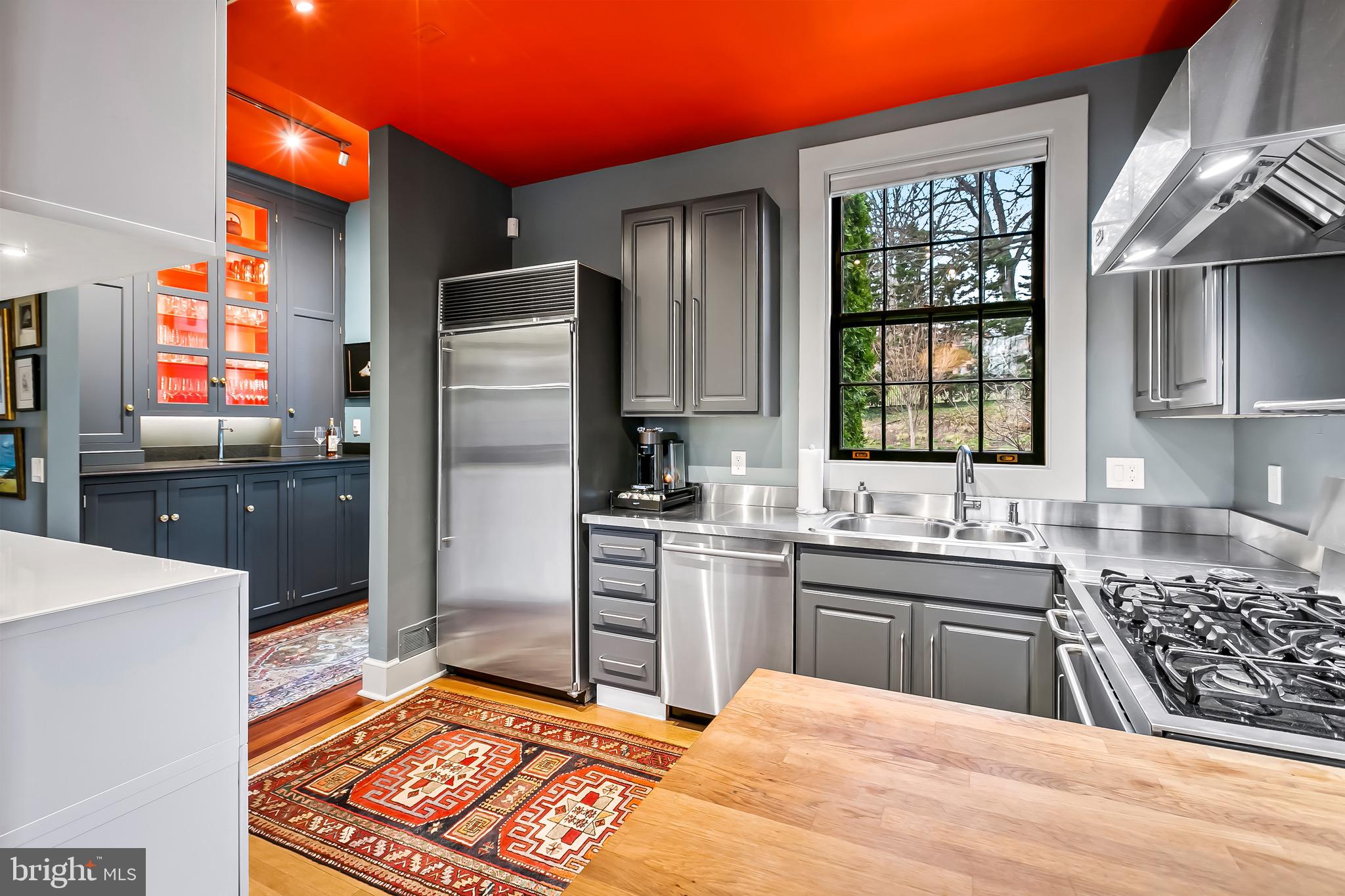 207 Wendover Road Baltimore, MD 21218 - Photo 25 of 111 Kitchen with hardwood floors