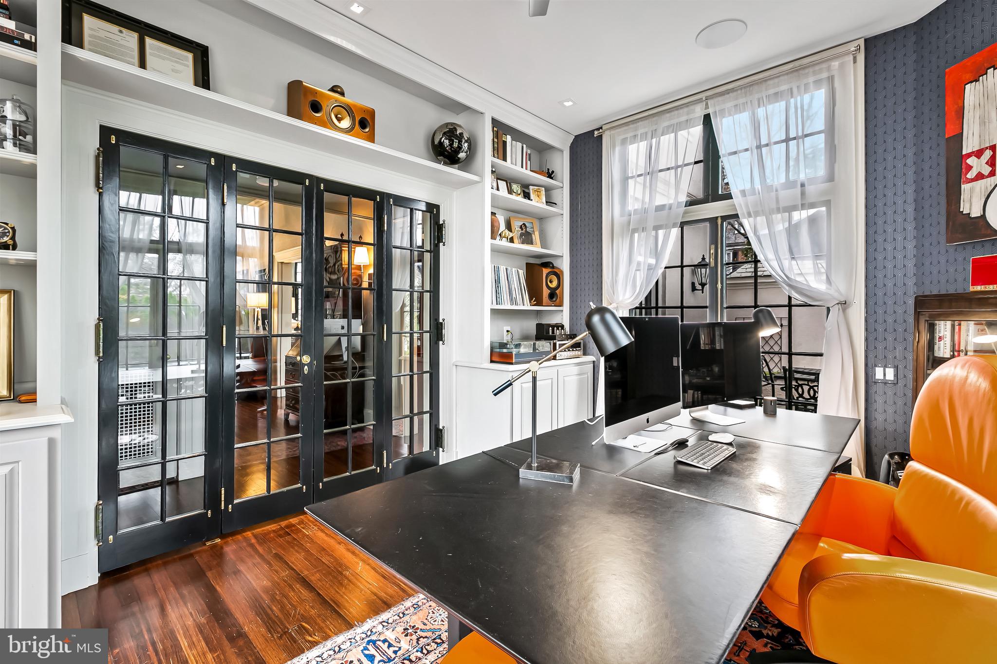 207 Wendover Road Baltimore, MD 21218 - Photo 33 of 111 Main floor office with French doors